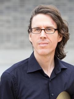 Portrait von Lee Ferguson