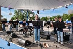 Die "SaxoGrooves" Kindermusik Gruppe beim musizieren auf dem ZMF Freiburg.