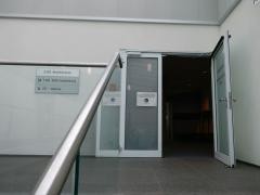 Die offene Tür der Musikschule.